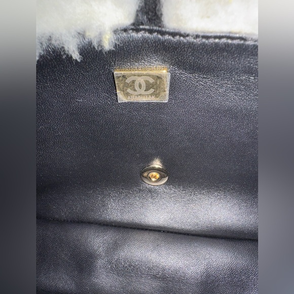 Chanel Shearling White Black Tartan Single Flap CC Chain Shoulder Bag - Picture 11 of 15